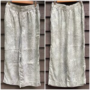 C&C California 100% lyocell green palm print wide leg elastic waist pants L